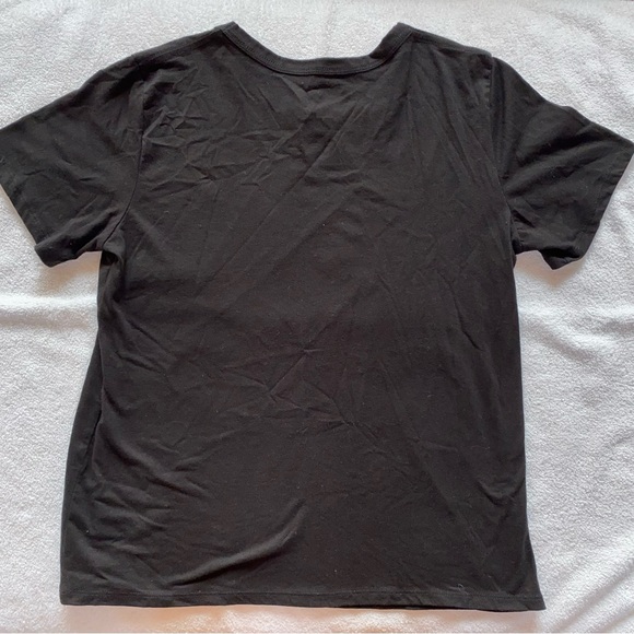 Women’s Wonder Women tee M - Picture 2 of 3